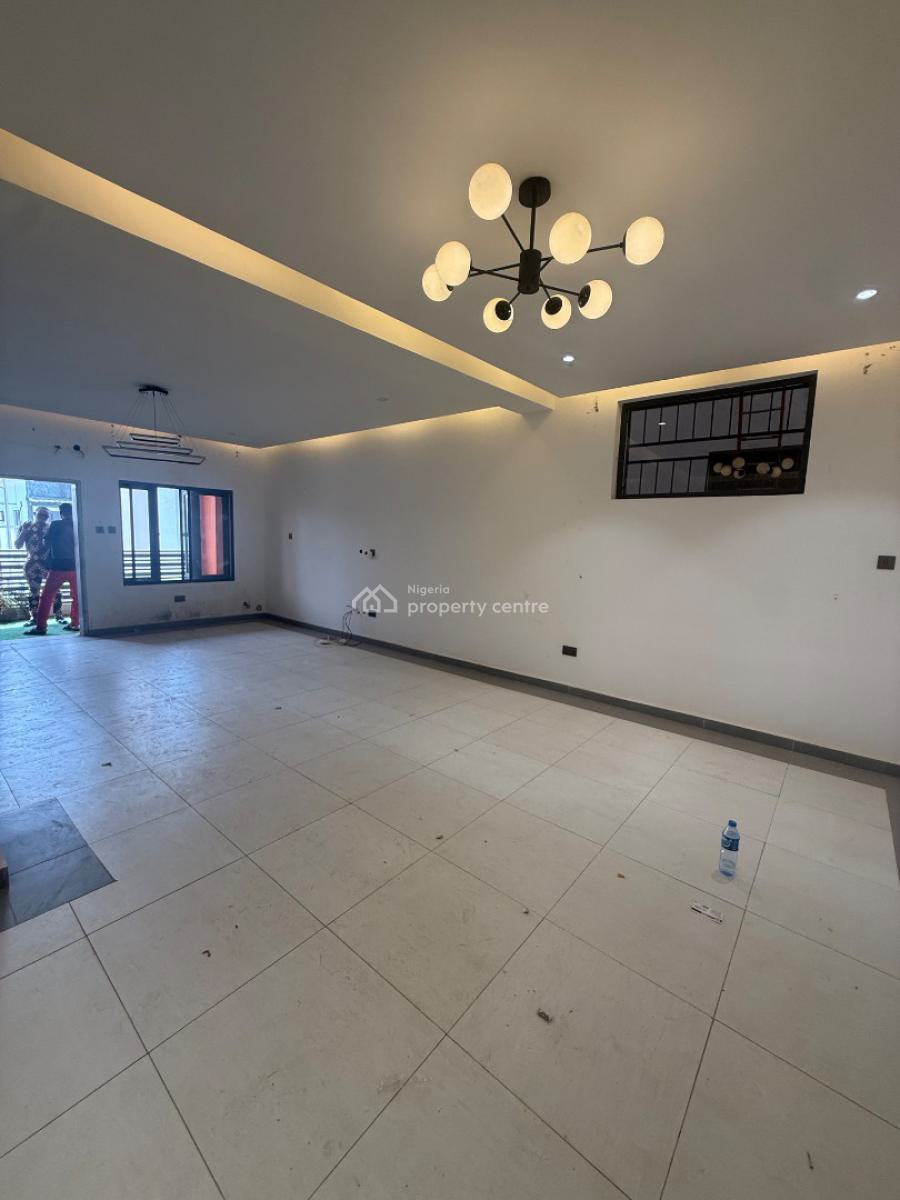 Well Built 3 Bedroom Flat with Bq, Gilmore, Jahi, Abuja, Flat / Apartment for Rent