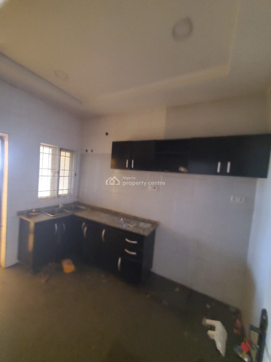 Luxury 3 Bedroom Flat, Close to The Roundabout, Galadimawa, Abuja, Flat / Apartment for Rent