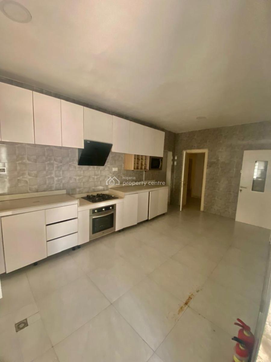 Luxury 3 Bedroom Flat with Bq, Off Chevron Drive Chevron, Lekki Phase 2, Lekki, Lagos, Flat / Apartment for Rent