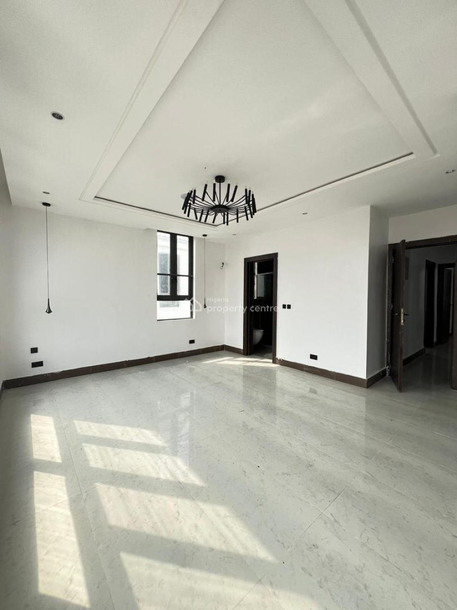 Capacious 5 Bedroom Detached Duplex with Pool and Bq, Lekki Phase 1, Lekki, Lagos, Detached Duplex for Sale