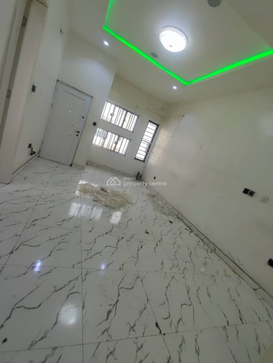 a Spacious Studio Apartment, Before Orchid Roundabout, Lekki, Lagos, Self Contain (single Rooms) for Rent