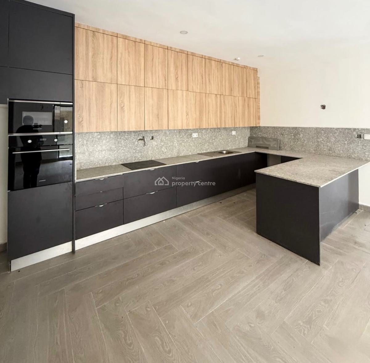 Spacious 2 Bedroom Apartment, Ikate, Lekki, Lagos, Flat / Apartment for Sale