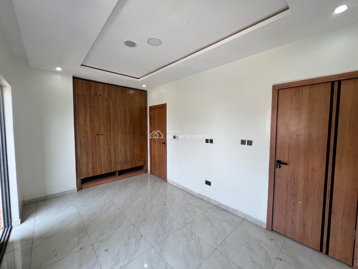 Nicely Built 3 Bedroom Block of Flats Apartments, Off Freedom Way, Lekki Phase 1, Lekki, Lagos, Flat / Apartment for Sale