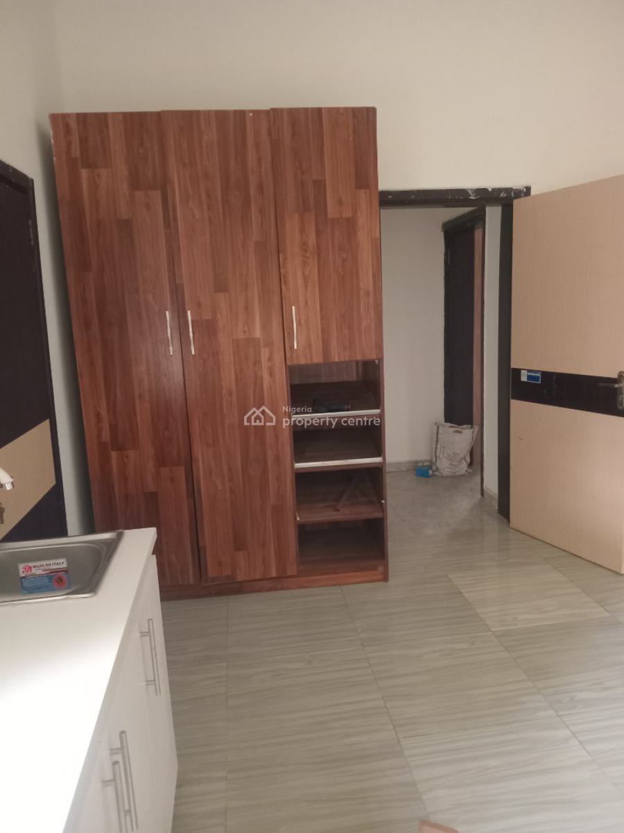 a Luxurious Studio Apartment with Separate Prepaid Meter, Lekki County Home, Lekki, Lagos, Self Contain (single Rooms) for Rent