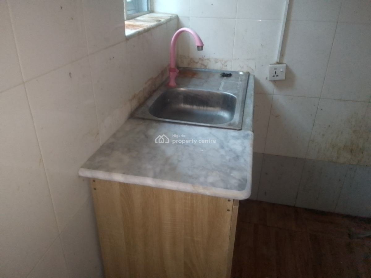 Spacious Luxury 1 Bedroom Flat with Excellent Features, Newtown Estate, Ogombo, Ajah, Lagos, Mini Flat (room and Parlour) for Rent