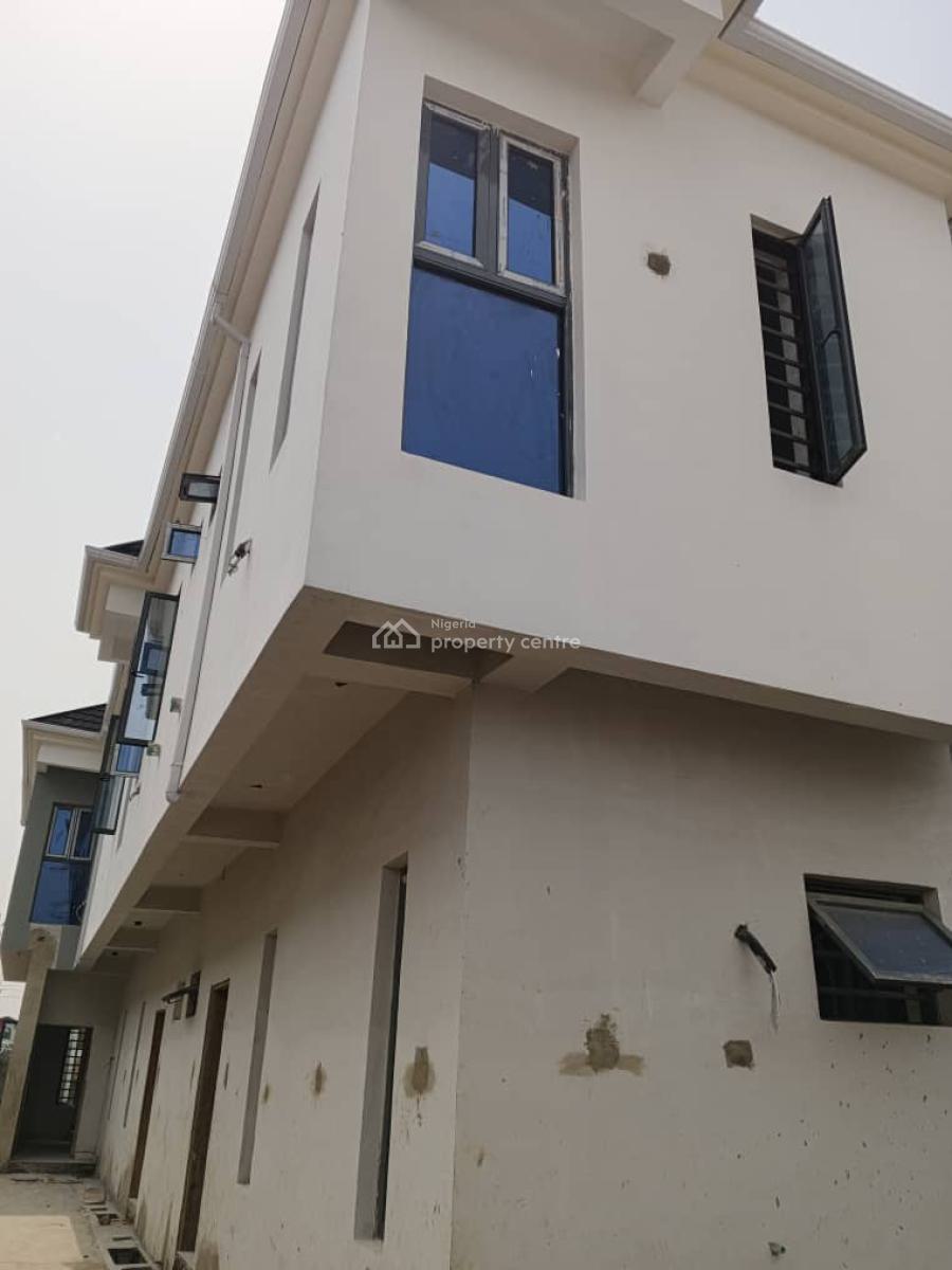 2 Bedrooms Duplexes, Omole Phase 2 Extension, Ikeja, Lagos, House for Sale