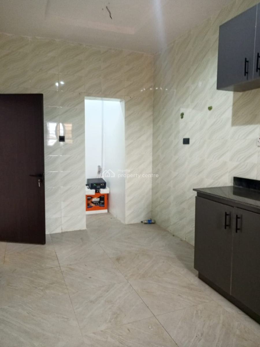 2 Bedrooms Duplexes, Omole Phase 2 Extension, Ikeja, Lagos, House for Sale