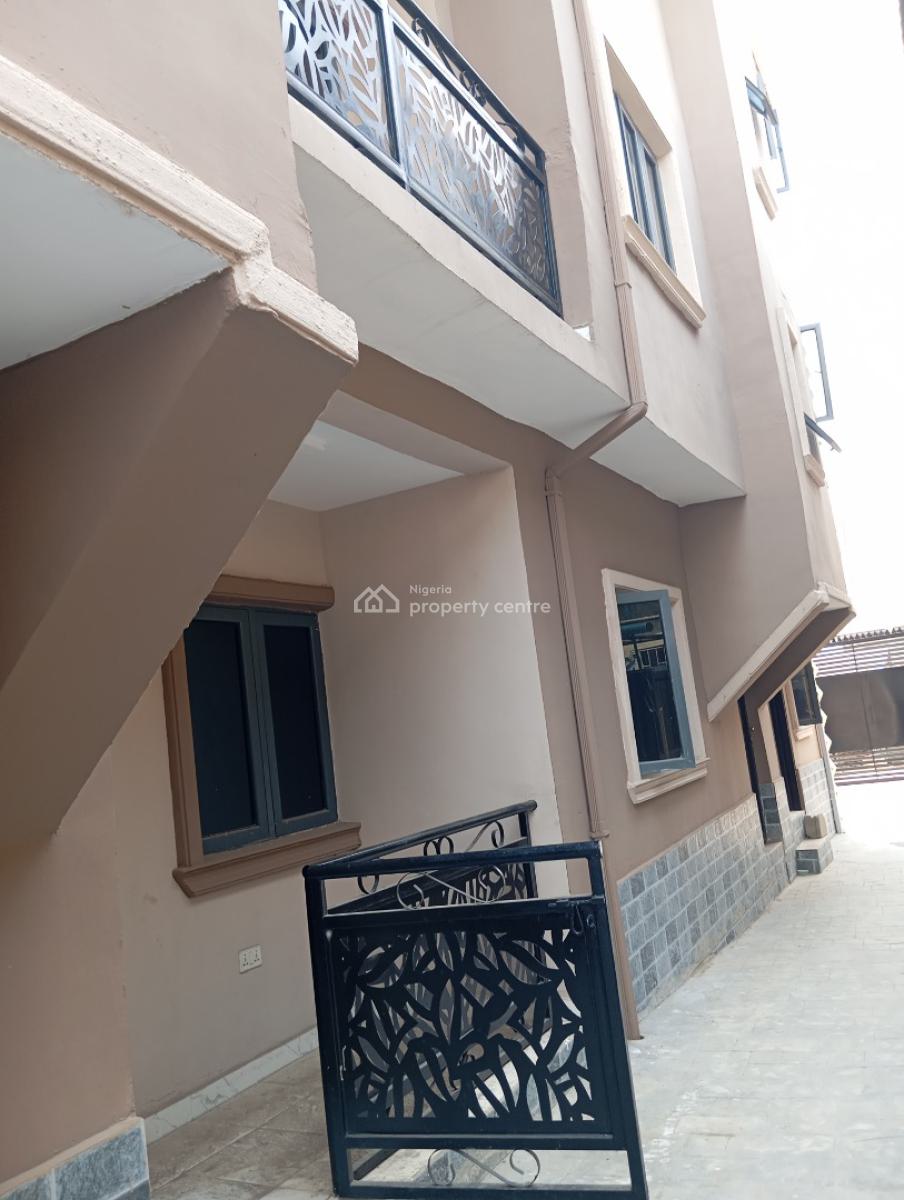 Executive 2 Bedroom Flat, Adisa Akintoye Street Off Demurin Road Ketu Behind Tipper Bus Stop, Alapere, Ketu, Lagos, Flat / Apartment for Rent