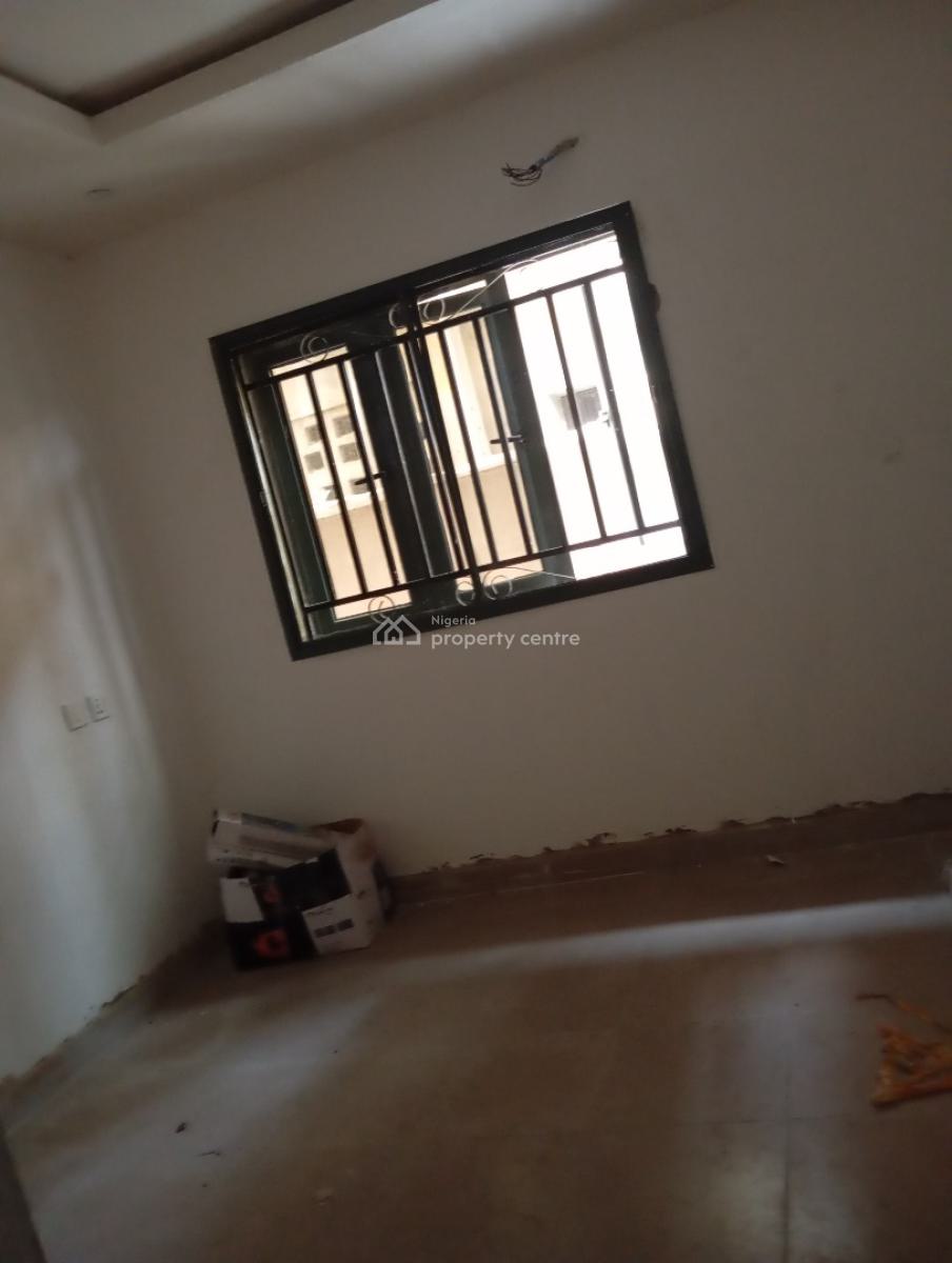 Executive 2 Bedroom Flat, Adisa Akintoye Street Off Demurin Road Ketu Behind Tipper Bus Stop, Alapere, Ketu, Lagos, Flat / Apartment for Rent