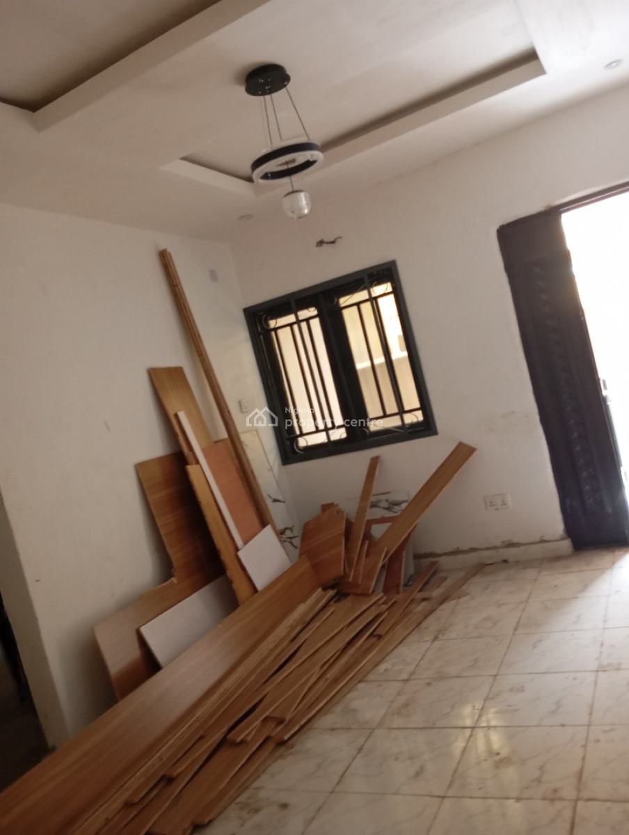 Executive 2 Bedroom Flat, Adisa Akintoye Street Off Demurin Road Ketu Behind Tipper Bus Stop, Alapere, Ketu, Lagos, Flat / Apartment for Rent