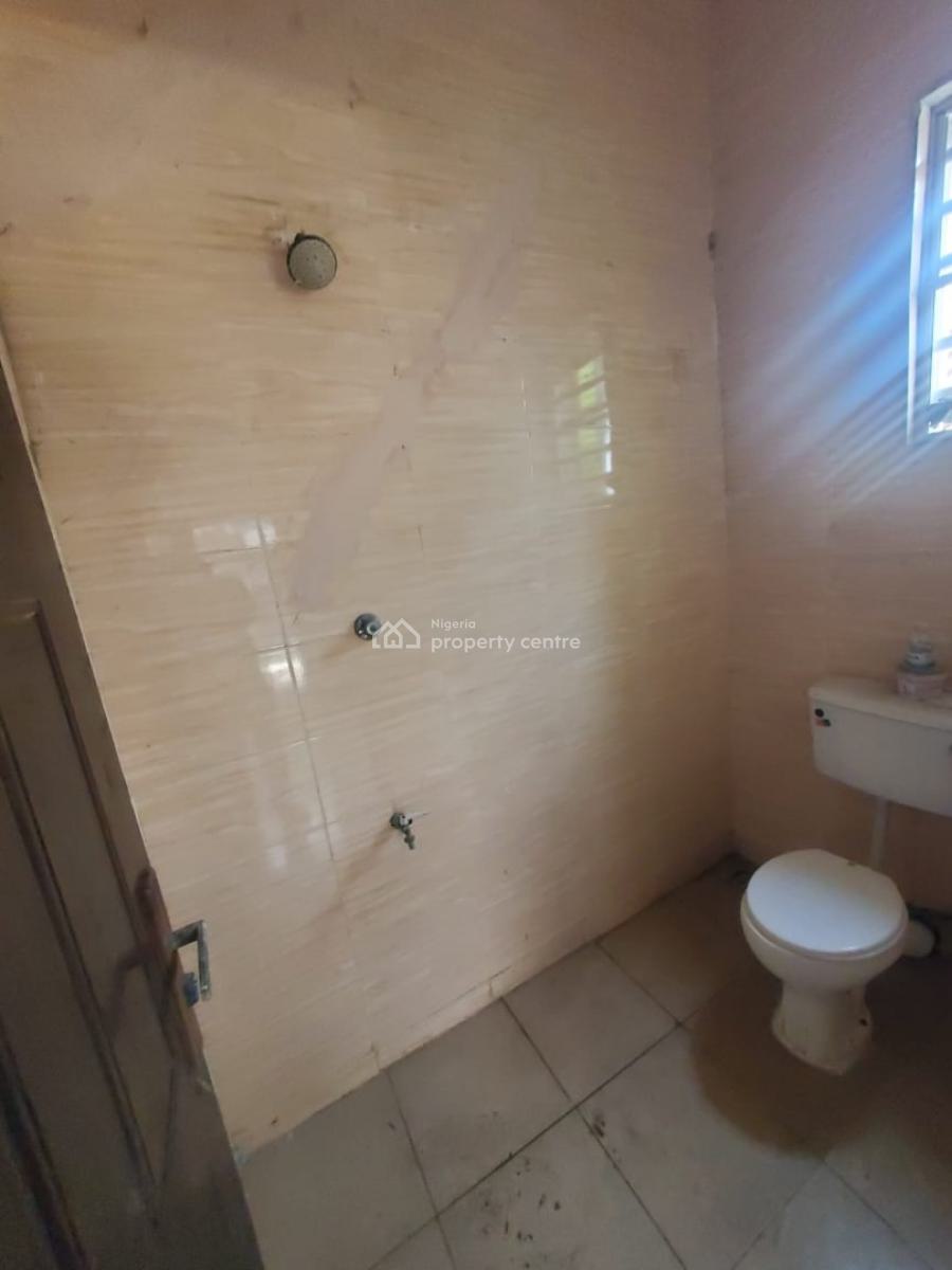 a Standard 3 Bedroom Apartment with Standard Kitchen, Lekki County Home, Lekki, Lagos, Terraced Bungalow for Rent