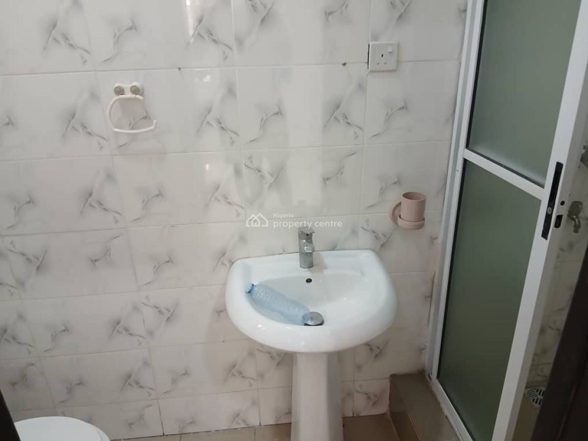 3 Bedrooms, Self Serviced, Osapa London Estate, Osapa, Lekki, Lagos, Flat / Apartment for Rent