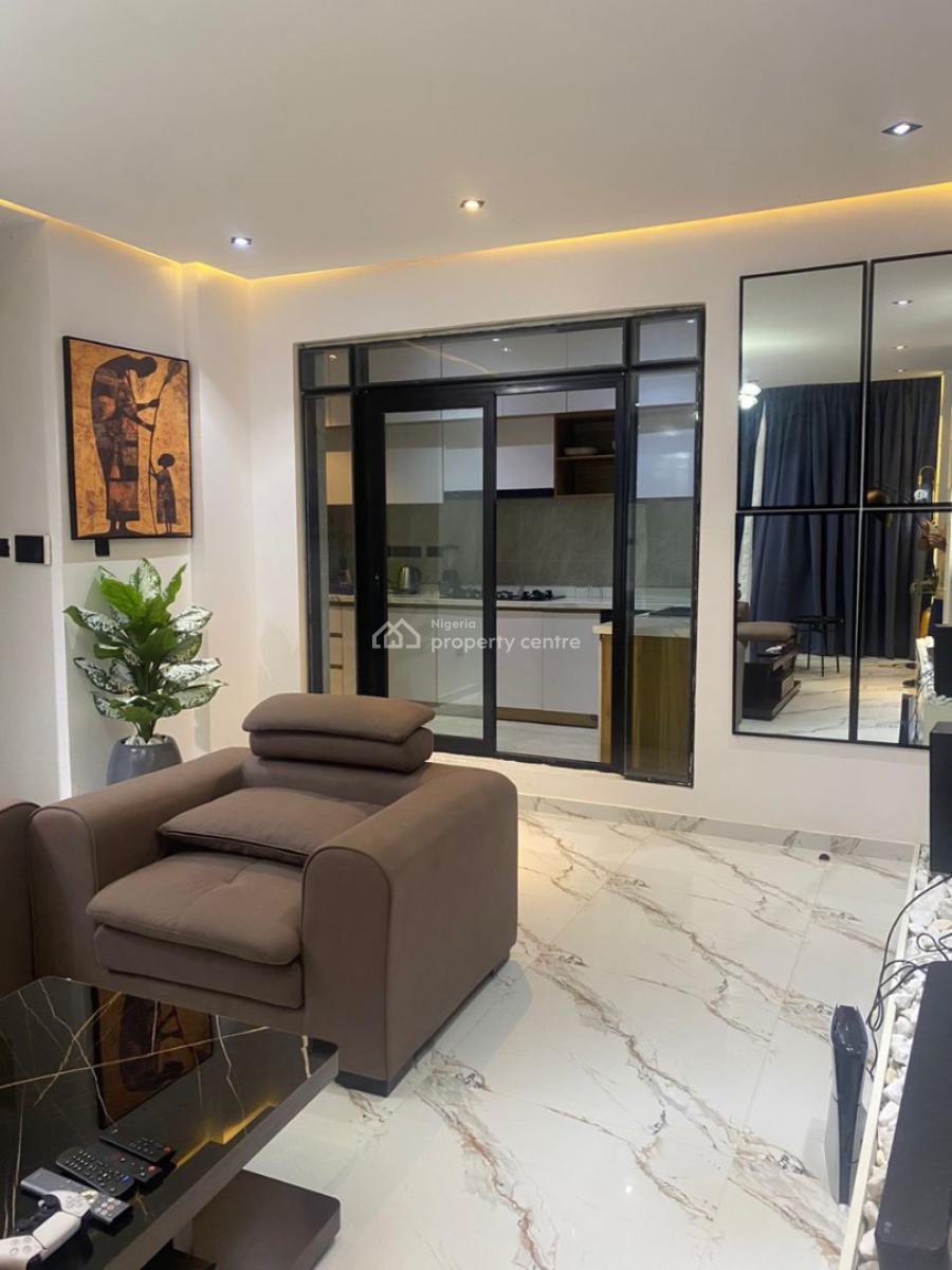 2 Bedroom Fully-furnished Serviced Apartment, Ilasan, Lekki, Lagos, Flat / Apartment for Sale