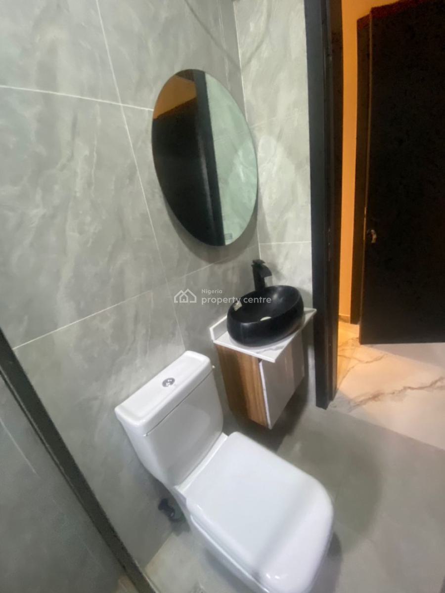 2 Bedroom Fully-furnished Serviced Apartment, Ilasan, Lekki, Lagos, Flat / Apartment for Sale