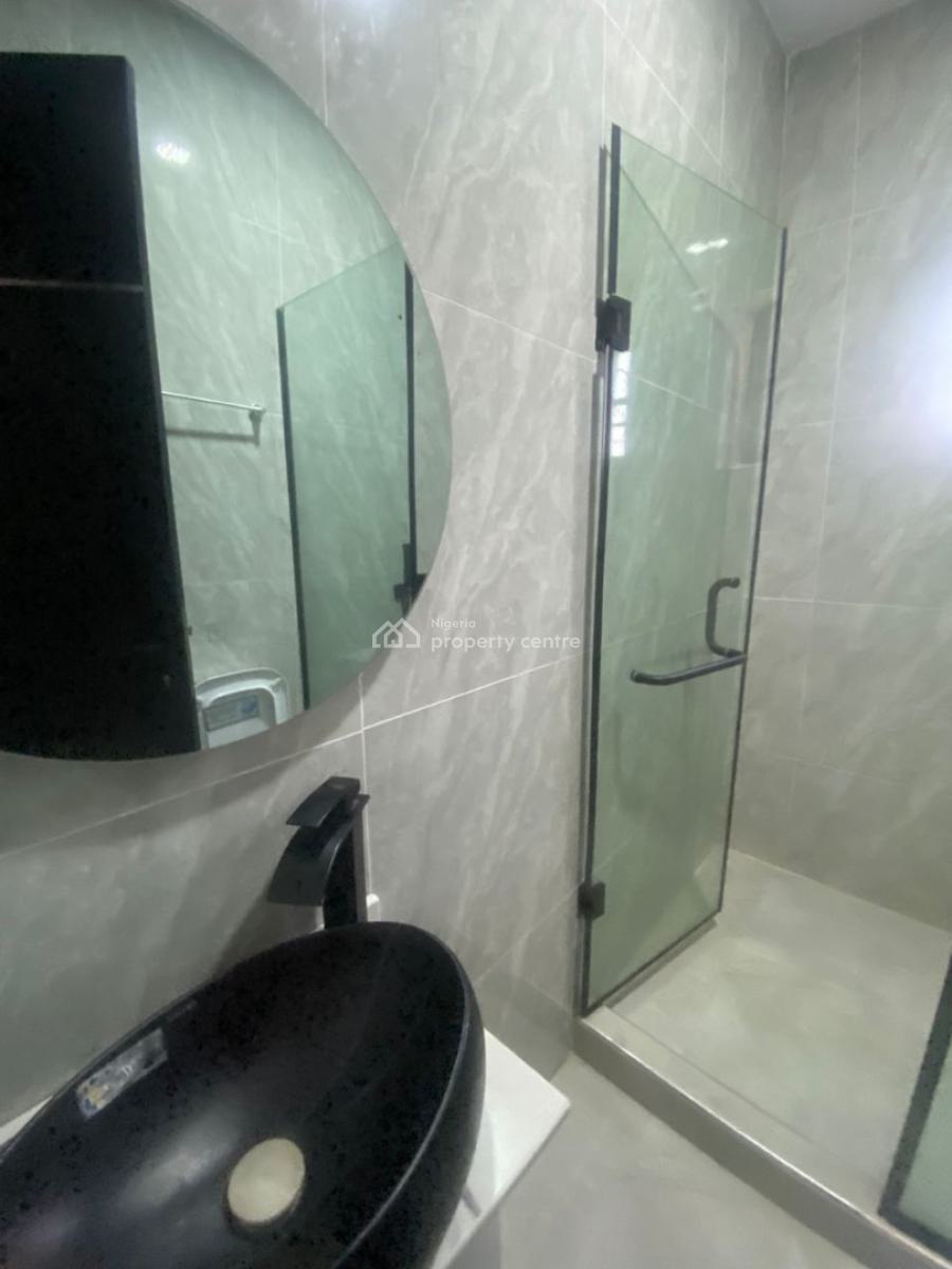 2 Bedroom Fully-furnished Serviced Apartment, Ilasan, Lekki, Lagos, Flat / Apartment for Sale