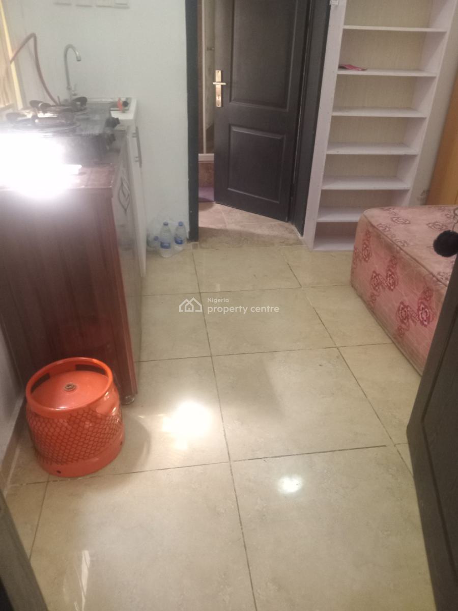 a Standard Studio Apartment with Separate Prepaid Meter, Chevron Drive, North Point, Lekki, Lagos, Self Contain (single Rooms) for Rent