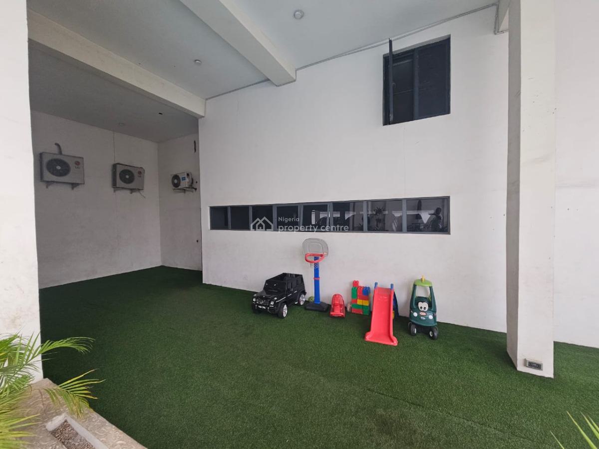 Luxury 3 Bedroom Apartment with 1 Room Bq with Swimming Pool&gym., Off Bourdillon Road, Old Ikoyi, Ikoyi, Lagos, Flat / Apartment for Rent