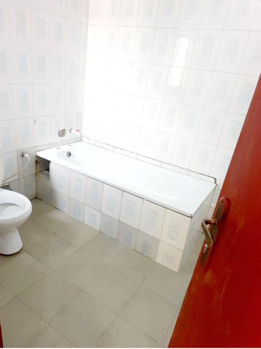 Luxury Renovated 4 Bedroom Flat, Omole Phase 1, Ikeja, Lagos, Flat / Apartment for Rent