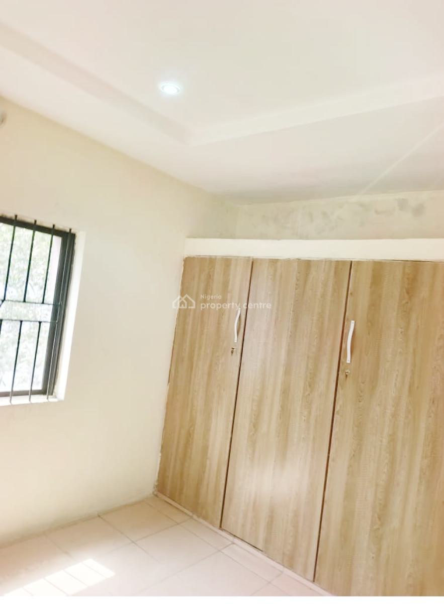Luxury Renovated 4 Bedroom Flat, Omole Phase 1, Ikeja, Lagos, Flat / Apartment for Rent