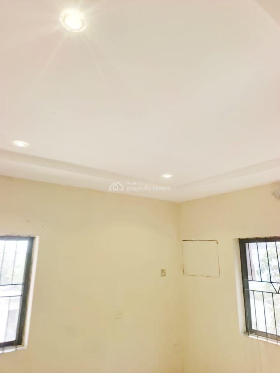 Luxury Renovated 4 Bedroom Flat, Omole Phase 1, Ikeja, Lagos, Flat / Apartment for Rent