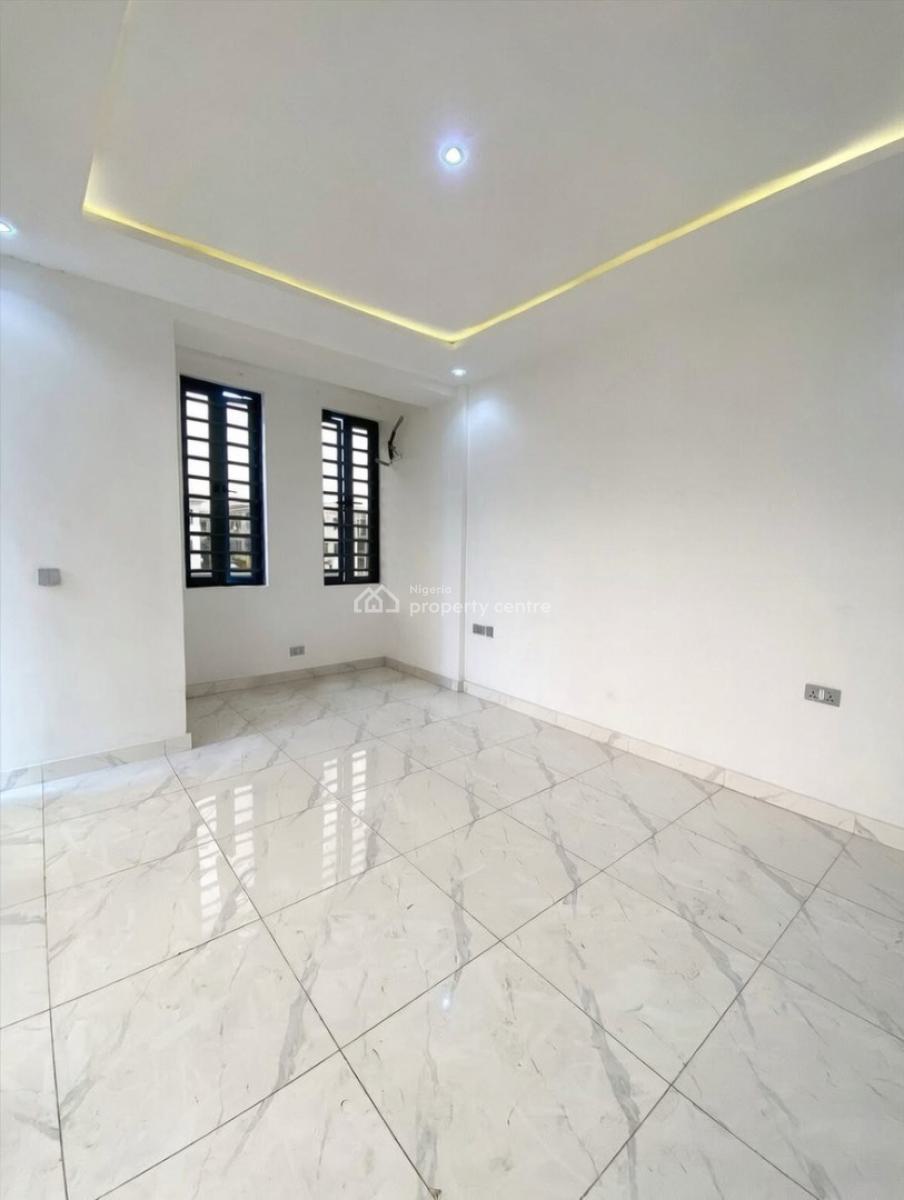 Lovely 3 Bedroom Apartment with Bq, Ikate, Lekki, Lagos, Block of Flats for Sale