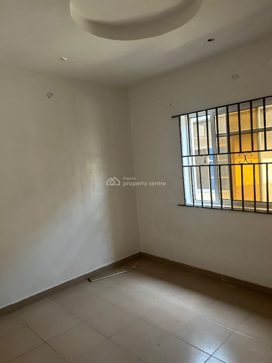 2 Bedroom Flat, Royal Estate Isheri, Idimu, Alimosho, Lagos, Flat / Apartment for Rent