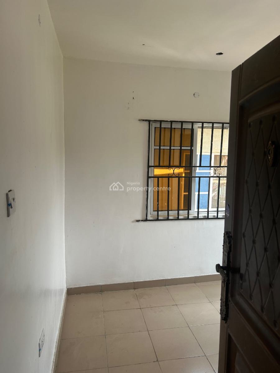 2 Bedroom Flat, Royal Estate Isheri, Idimu, Alimosho, Lagos, Flat / Apartment for Rent