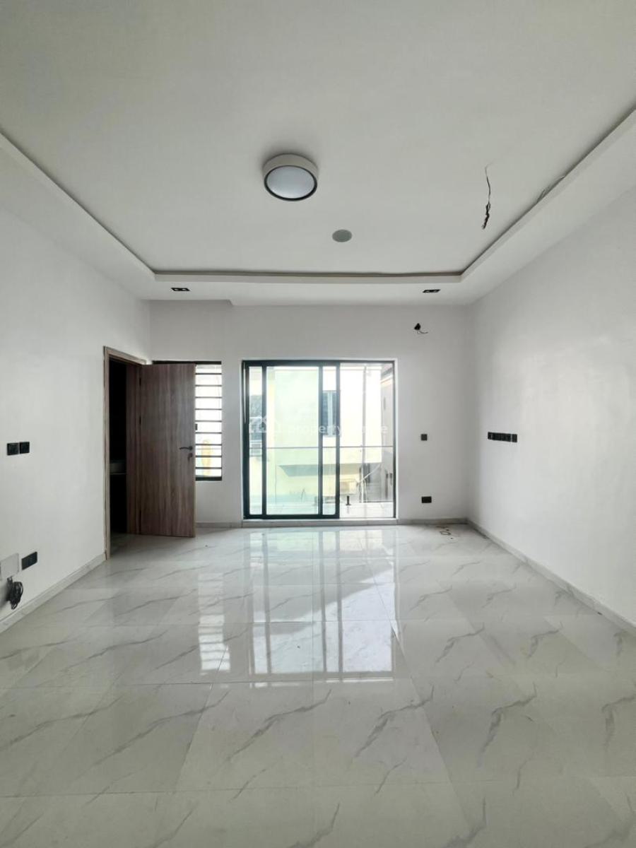 Very Spacious 4 Bedroom Terrace Duplex in a Well Secured Estate, Ikota, Lekki, Lagos, Terraced Duplex for Sale