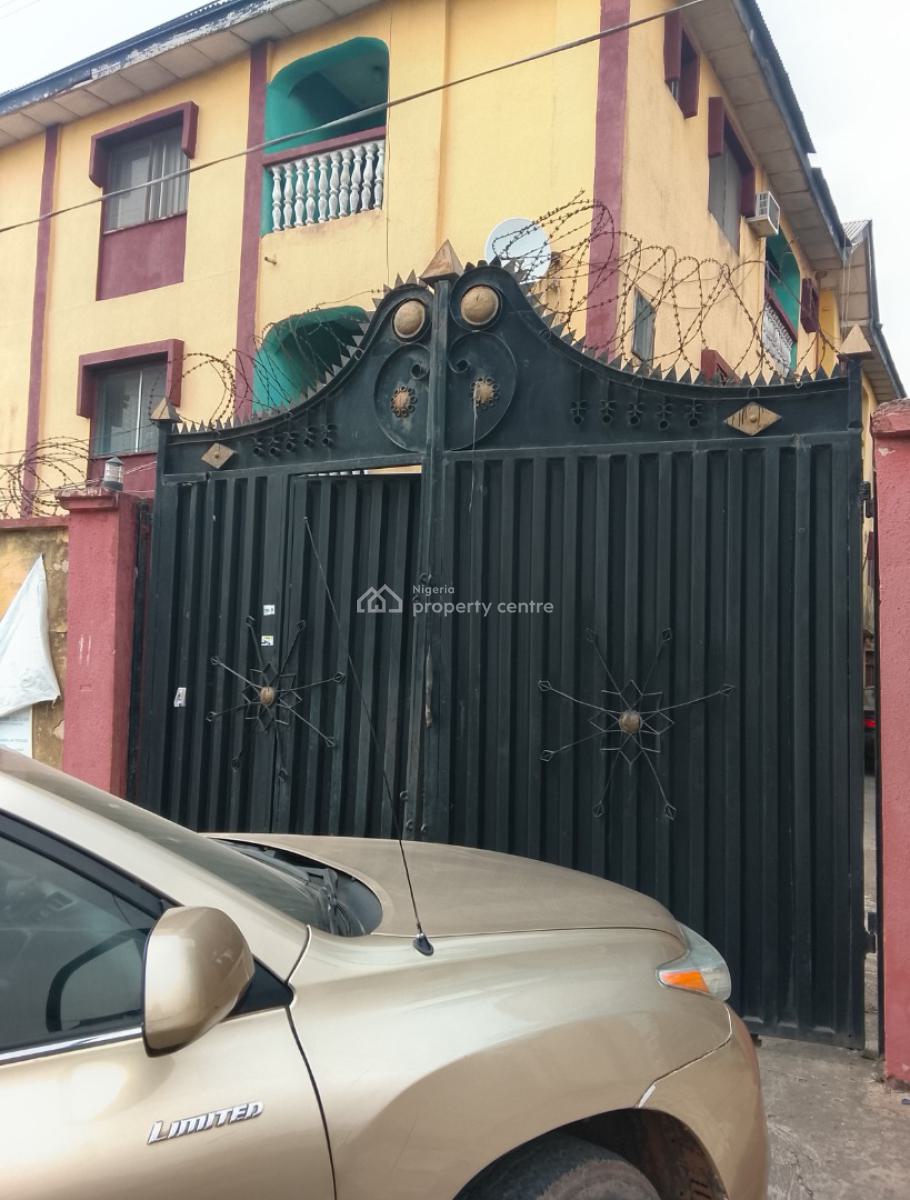 6 Units of 3 Bedroom Flats, Omole Phase 2, Ojodu Berger, Ojodu, Lagos, Flat / Apartment for Sale