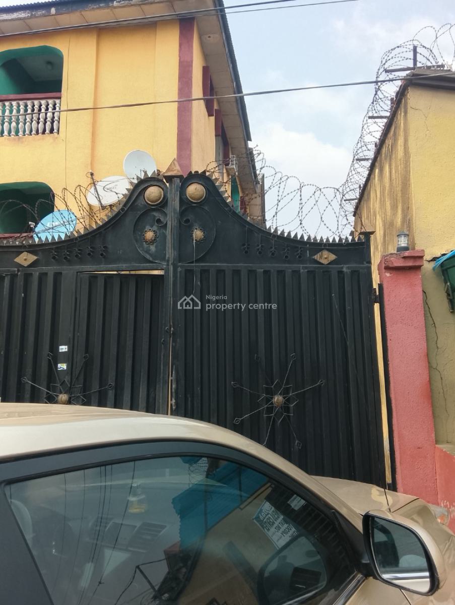 6 Units of 3 Bedroom Flats, Omole Phase 2, Ojodu Berger, Ojodu, Lagos, Flat / Apartment for Sale