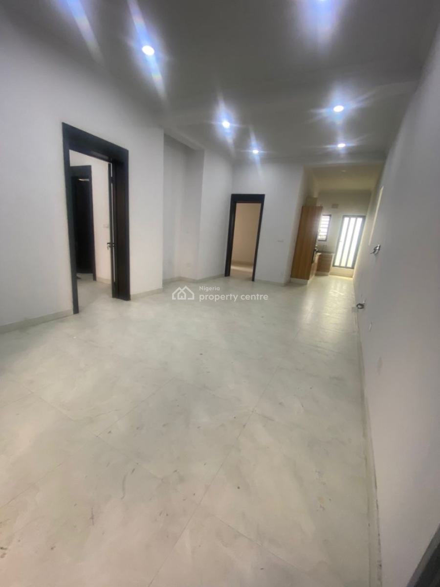 2 Bedroom Apartment, Ilasan, Lekki, Lagos, Flat / Apartment for Sale