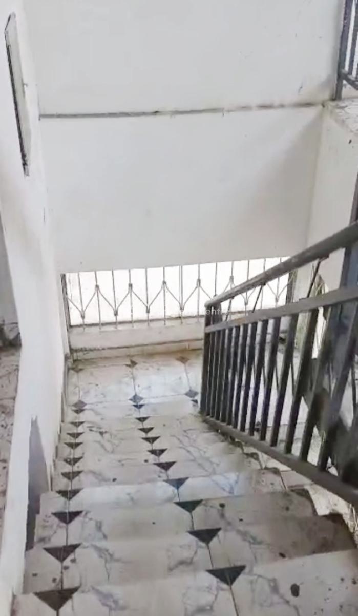 About 75 Sqm Commercial Space with Ensuit Office Room on First Floor, By Addo Round About, Ado, Ajah, Lagos, Plaza / Complex / Mall for Rent