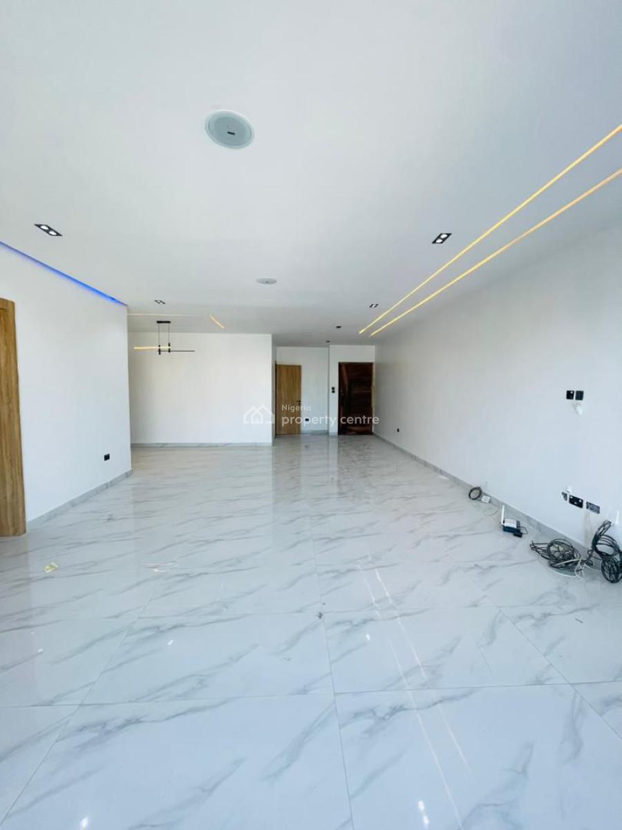 Luxury 2 Bedroom Apartment with Elevator, Swimming Pool and Gym, Lekki Phase 1, Lekki, Lagos, Flat / Apartment for Sale