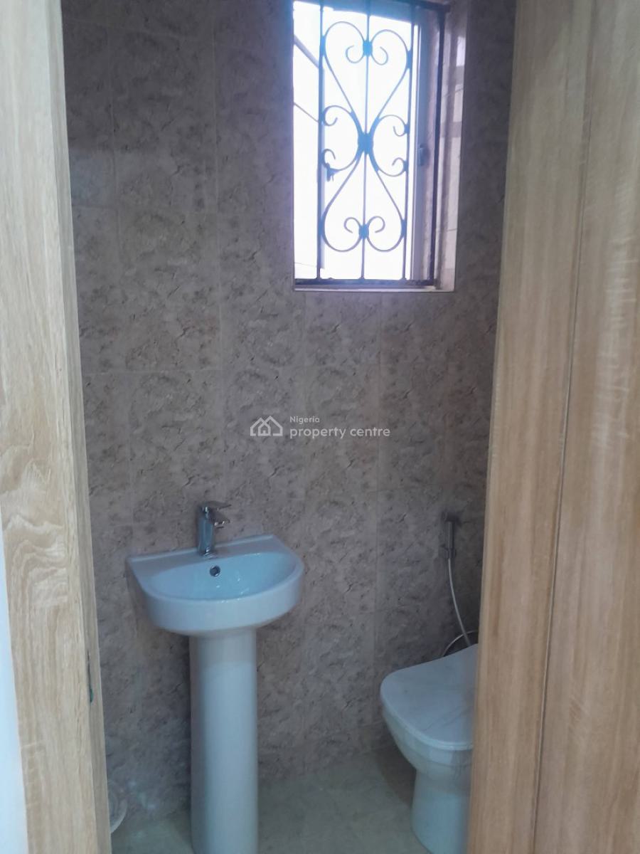 Luxury 8 Bedroom Detached Duplex on 600sqm, Gowon Fha Estate, Egbeda, Alimosho, Lagos, Detached Duplex for Sale