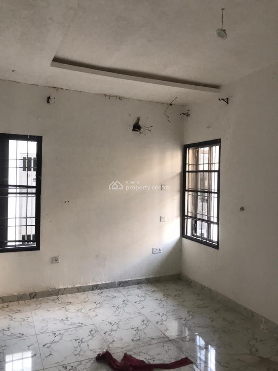 Well Maintained 3 Bedroom Apartment with Excellent Facilities, Orchid Road, Lekki, Lagos, Flat / Apartment for Rent