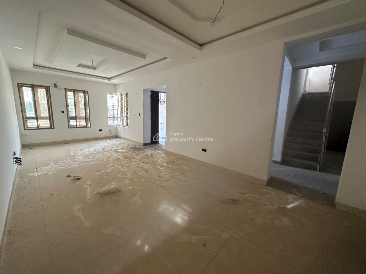 Elegantly Finished 4 Bedroom Terrace Duplex with Bq, Guzape District, Abuja, Terraced Duplex for Sale