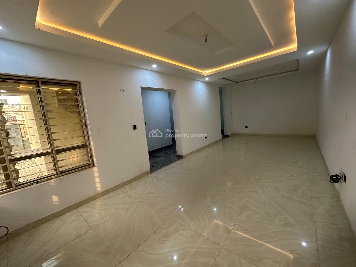 Elegantly Finished 4 Bedroom Terrace Duplex with Bq, Guzape District, Abuja, Terraced Duplex for Sale