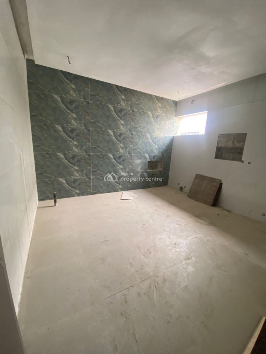 3 Bedrooms Apartment with a Bq, Pool and Gym, Lekki Phase 1, Lekki, Lagos, Flat / Apartment for Sale