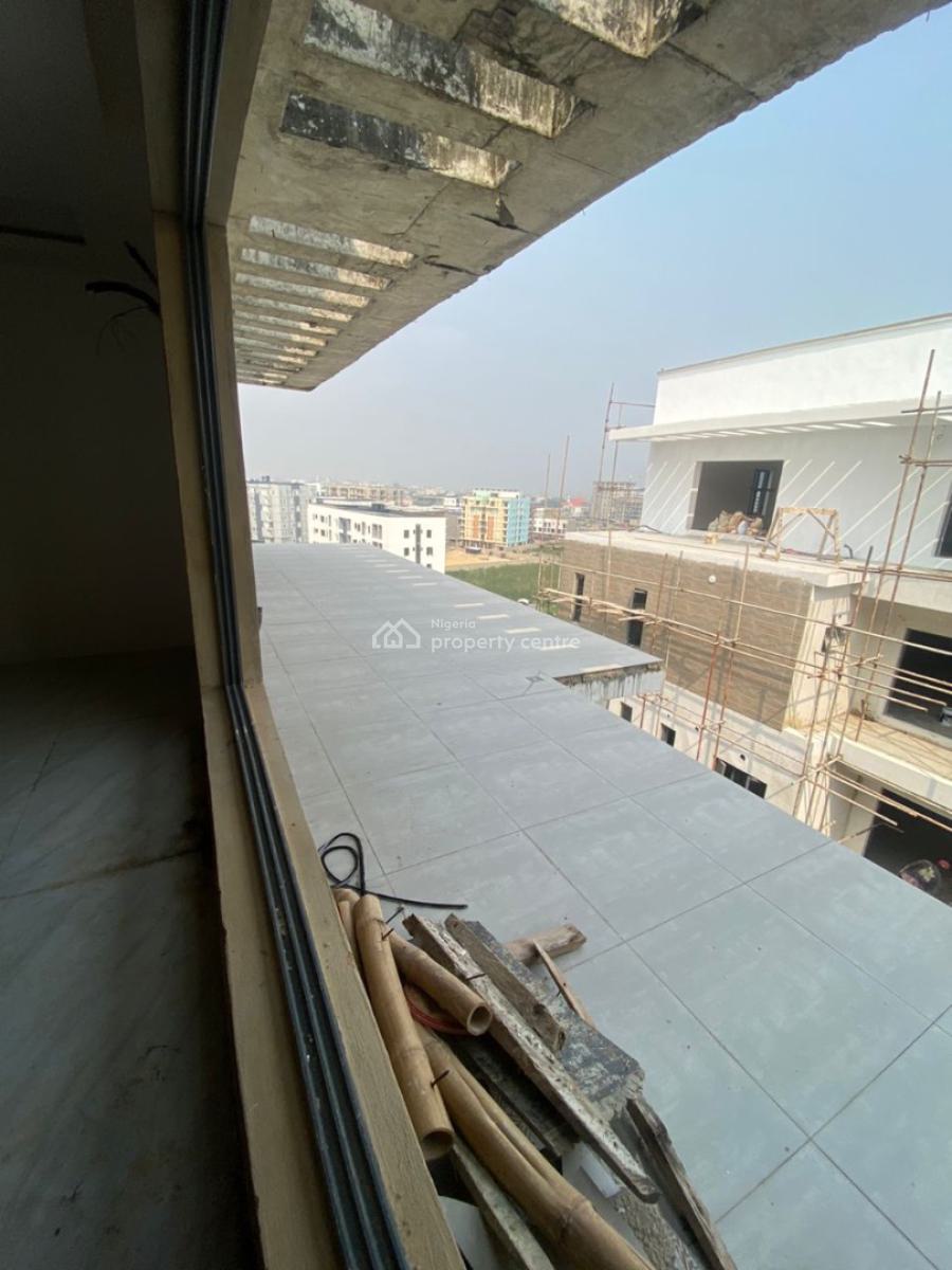 3 Bedrooms Apartment with a Bq, Pool and Gym, Lekki Phase 1, Lekki, Lagos, Flat / Apartment for Sale