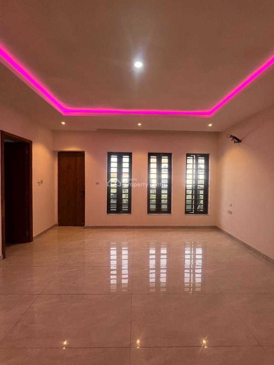 Exquisitely Designed 3 Bedrooms with Elevator, Ikate, Lekki, Lagos, Flat / Apartment for Sale
