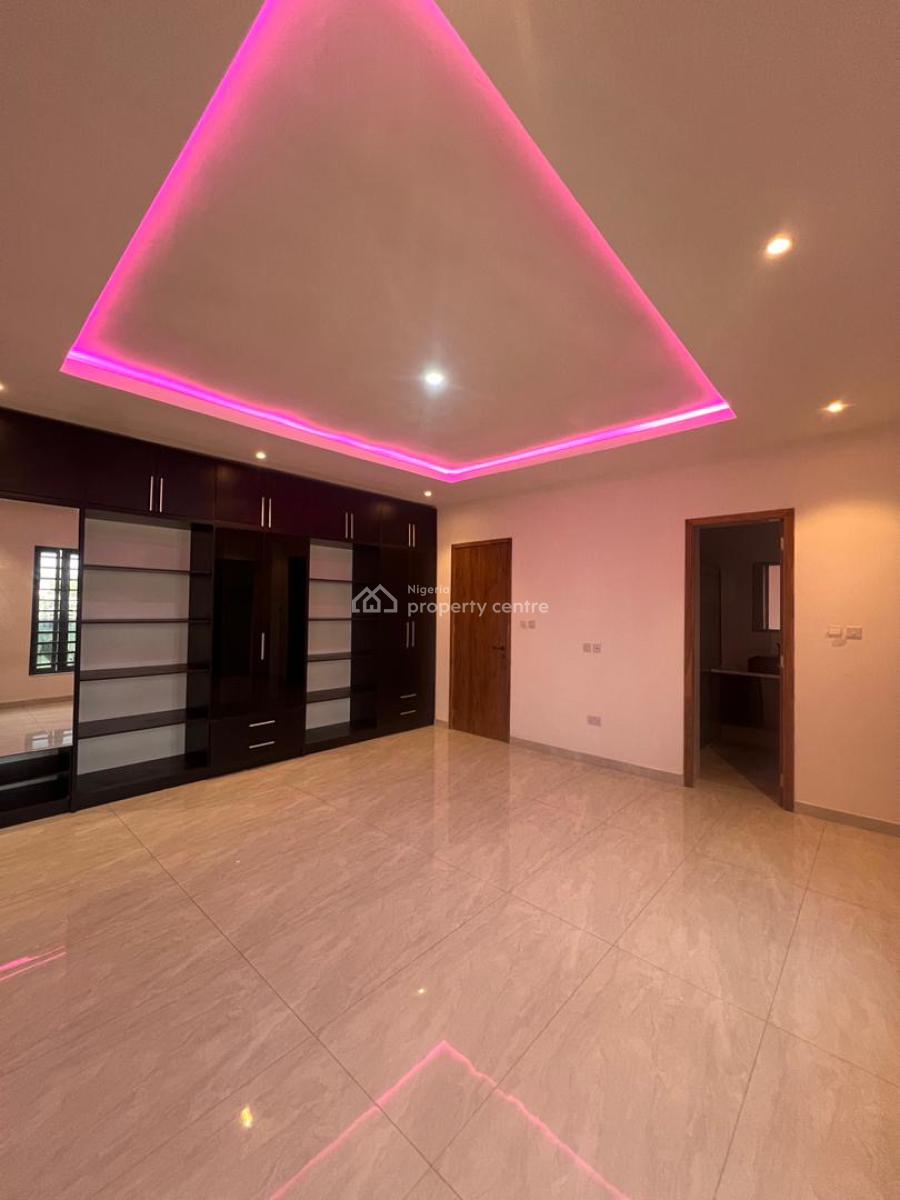 Exquisitely Designed 3 Bedrooms with Elevator, Ikate, Lekki, Lagos, Flat / Apartment for Sale