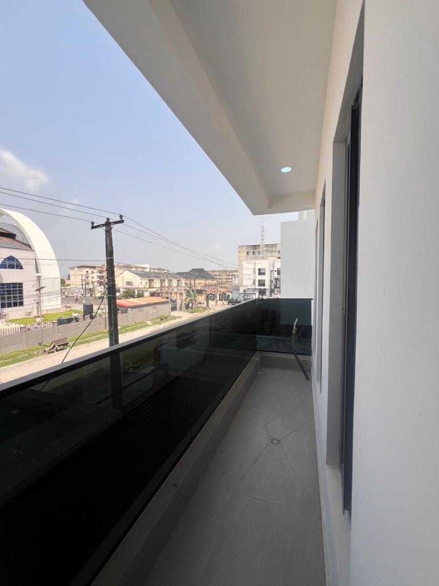 Exquisitely Designed 3 Bedrooms with Elevator, Ikate, Lekki, Lagos, Flat / Apartment for Sale
