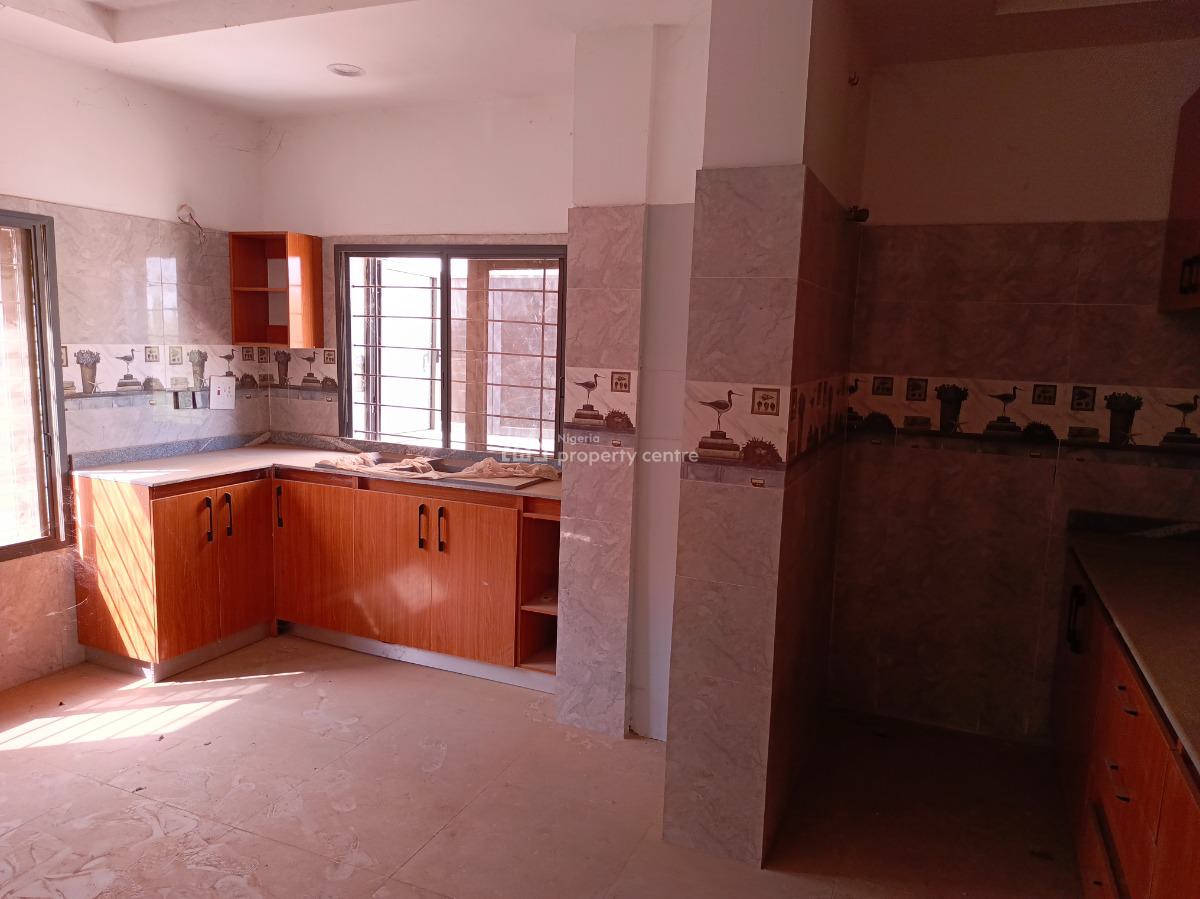 Brand New Spacious 4 Bedroom Flat, Mabushi, Abuja, Flat / Apartment for Rent