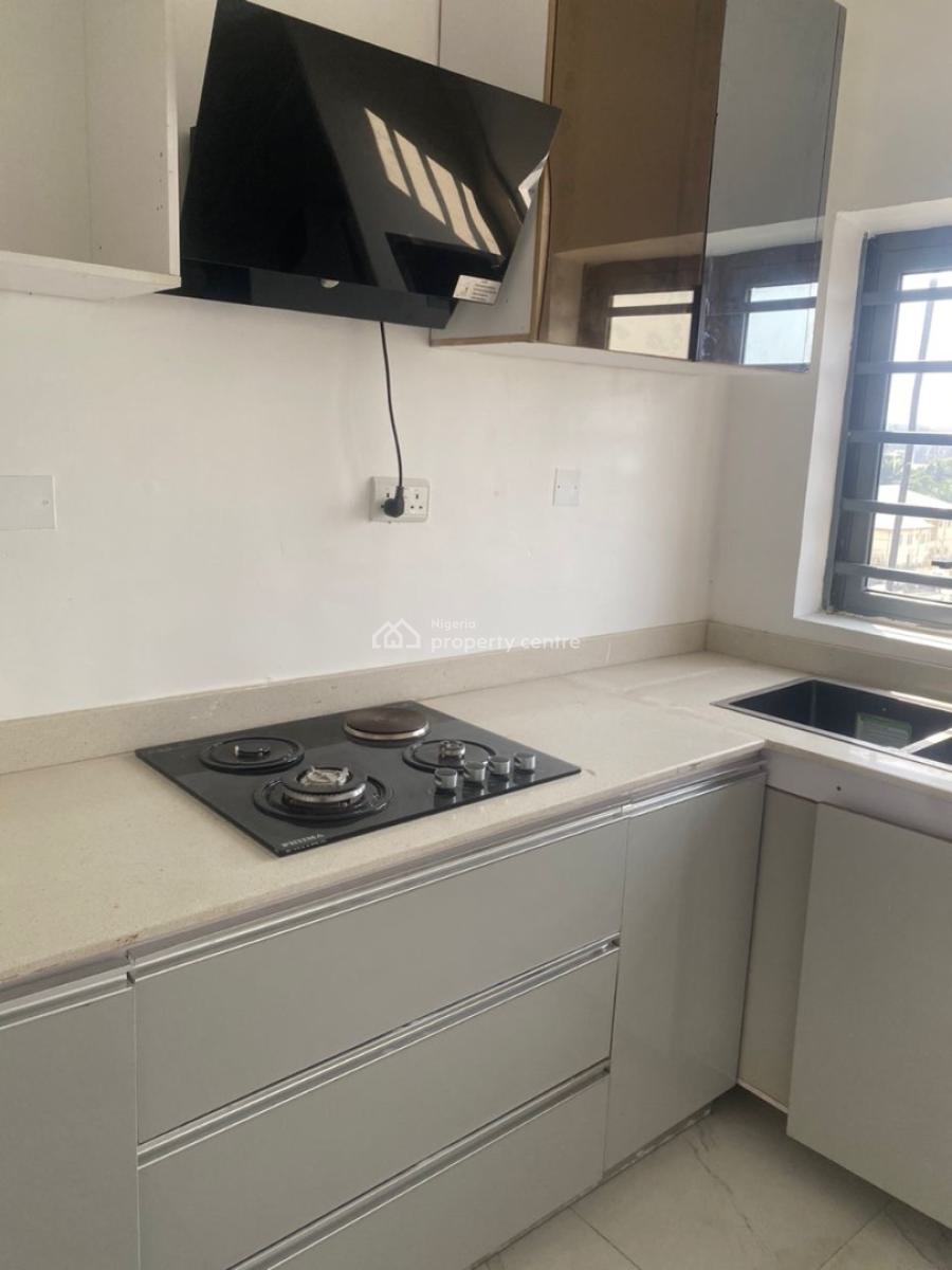 2 Bedroom Apartment, Ilasan, Lekki, Lagos, Flat / Apartment for Sale