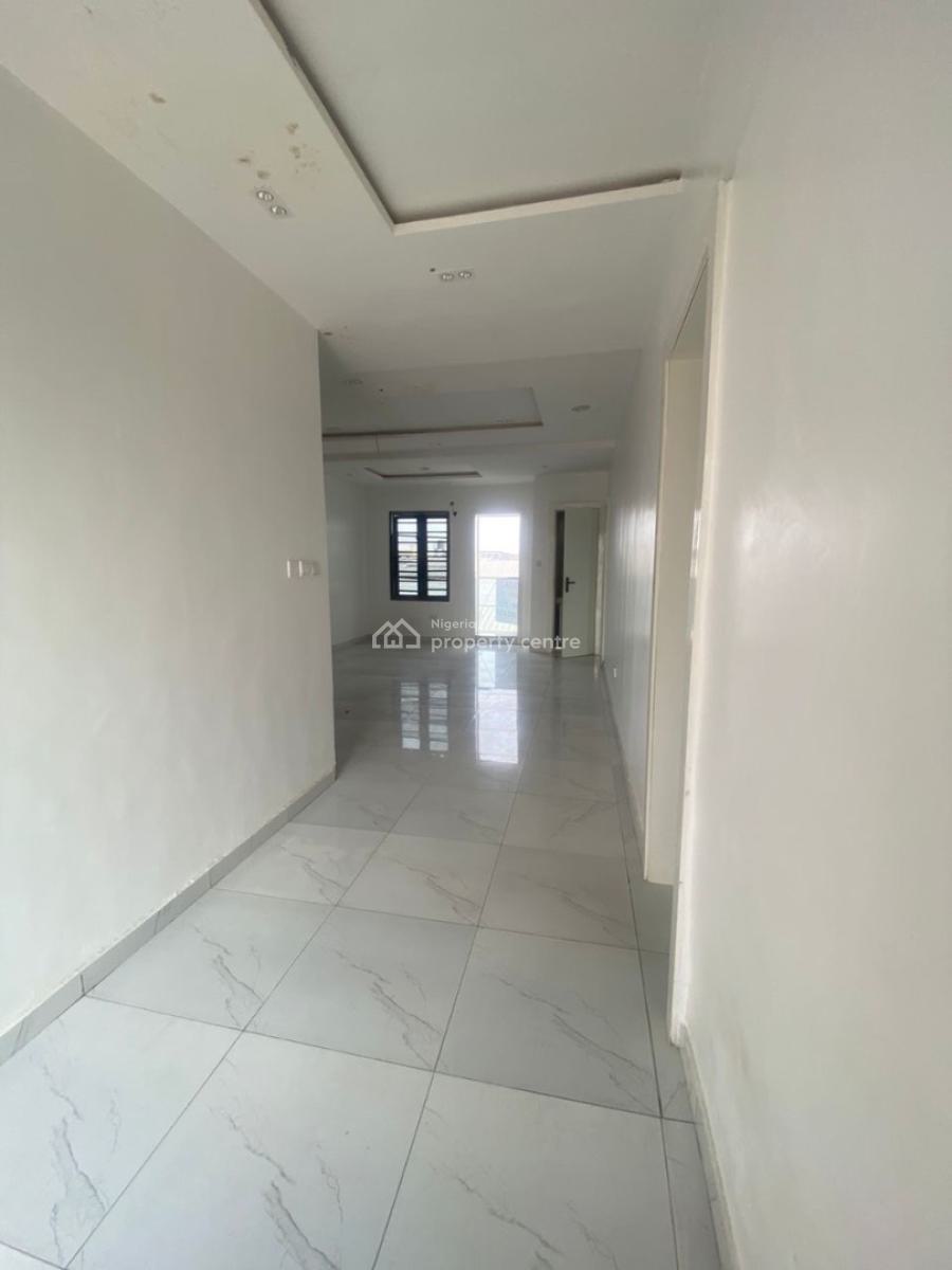 2 Bedroom Apartment, Ilasan, Lekki, Lagos, Flat / Apartment for Sale