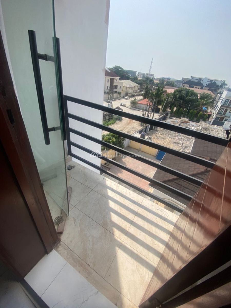 2 Bedroom Apartment, Ilasan, Lekki, Lagos, Flat / Apartment for Sale