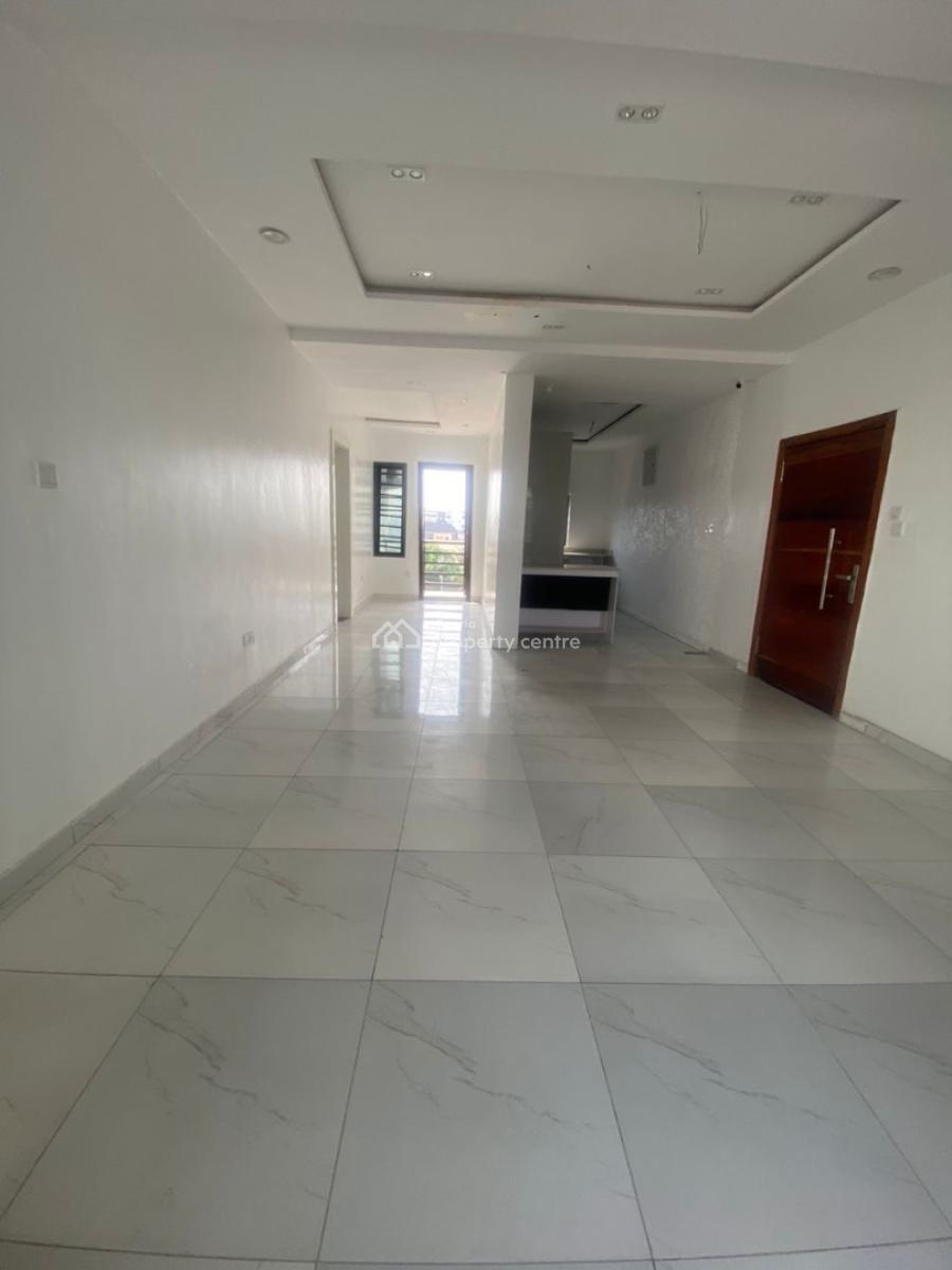 2 Bedroom Apartment, Ilasan, Lekki, Lagos, Flat / Apartment for Sale