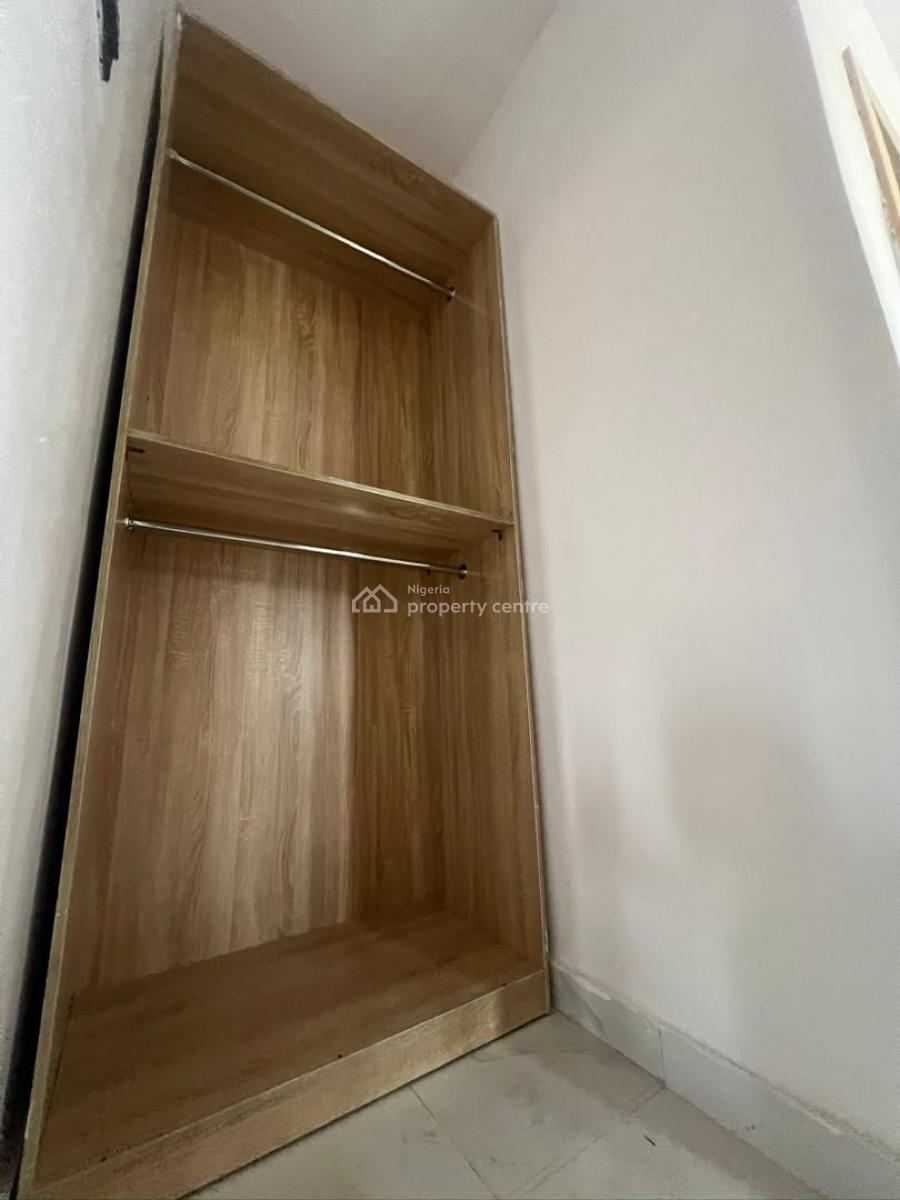 Exquisitely Crafted 4-bedroom Semi-detached Duplex, Gra Phase 1, Magodo, Lagos, Semi-detached Duplex for Sale