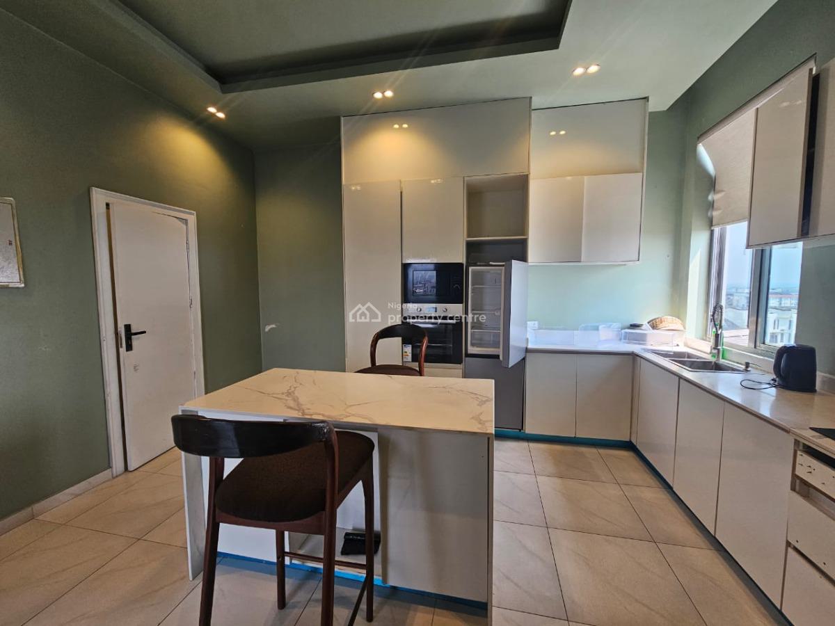 3 Bedrooms Apartment with Bq, Swimming Pool, Gym, Elevator, Etc., Lekki Phase 1, Lekki, Lagos, Flat / Apartment for Sale