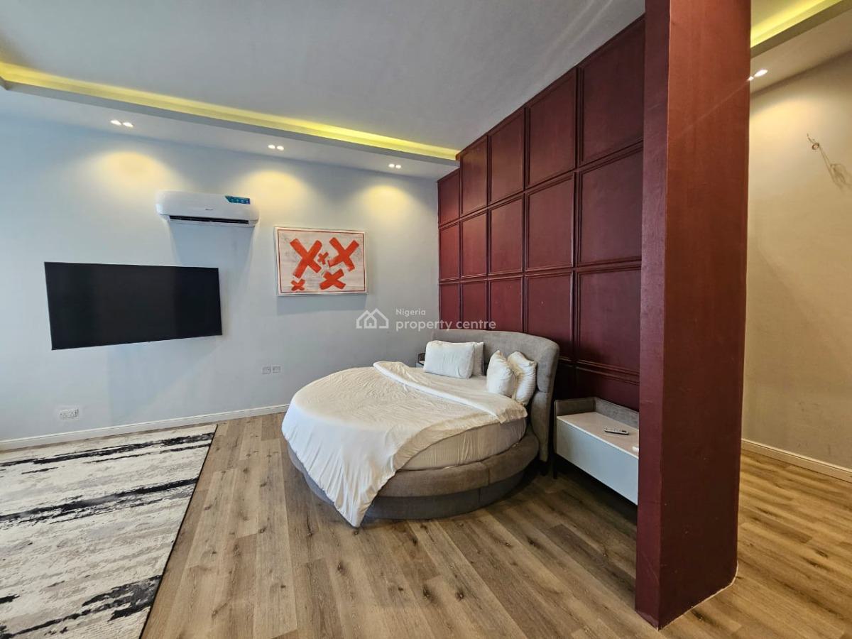 3 Bedrooms Apartment with Bq, Swimming Pool, Gym, Elevator, Etc., Lekki Phase 1, Lekki, Lagos, Flat / Apartment for Sale